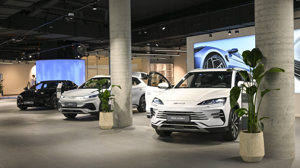 Chinese EV Manufacturers Face Significant Impact from EU Tariffs