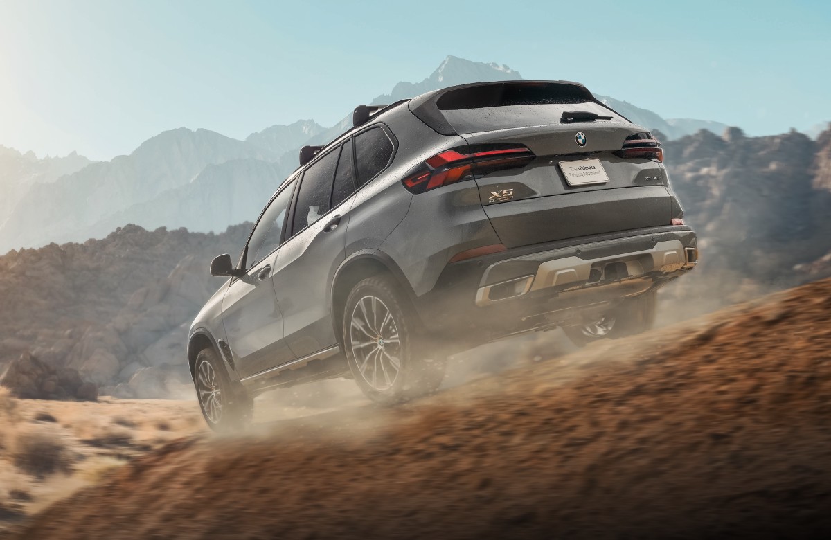 Shopping for a 2025 BMW X5? Here’s What Experts Say You Should Look at Instead