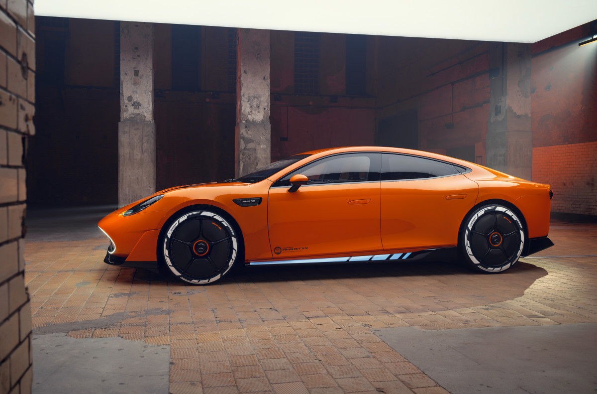 world-premiere-concept-amg-gt-xx-2025.jpg