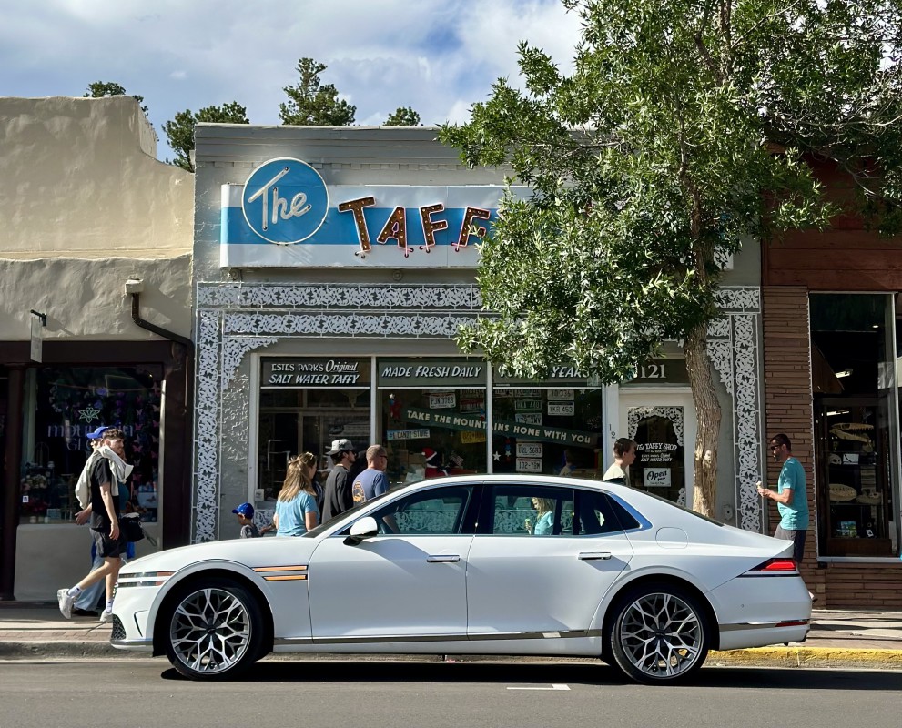 Can This Luxury Sedan Fill An SUV-Shaped Hole For a Family?