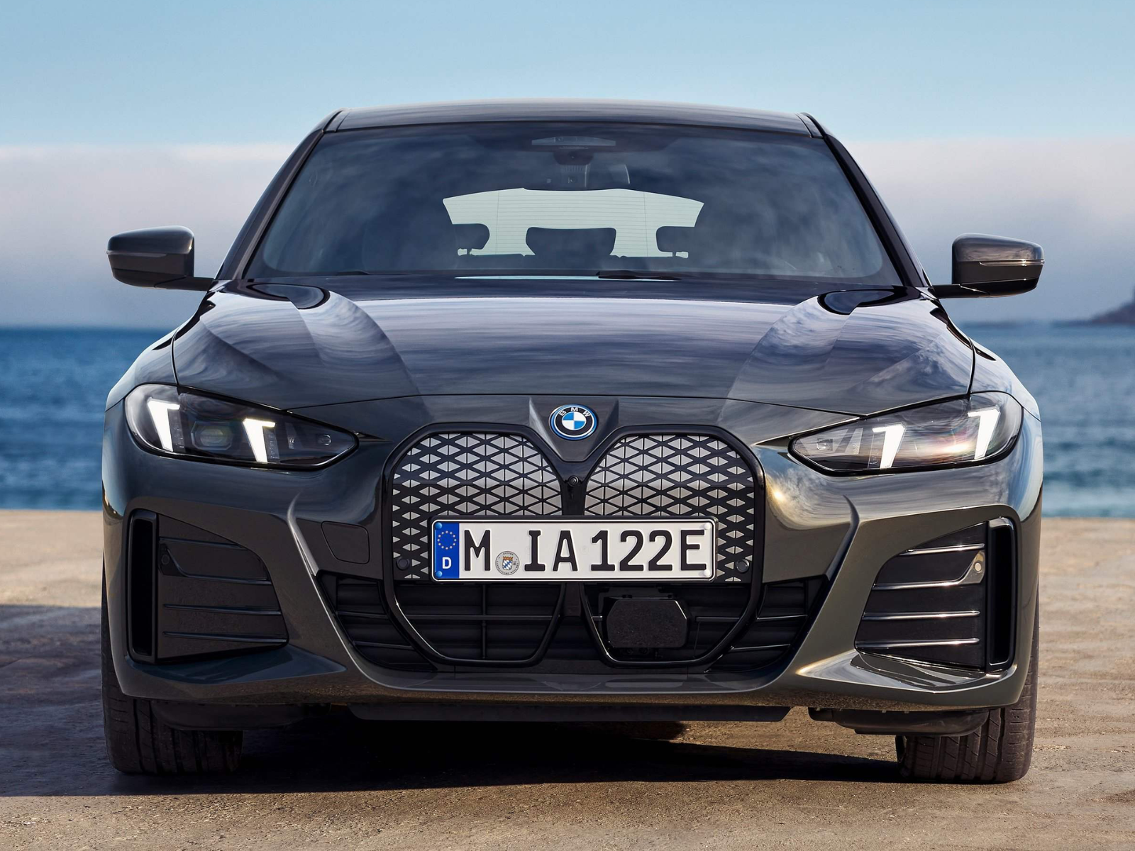 bmw-i4.png