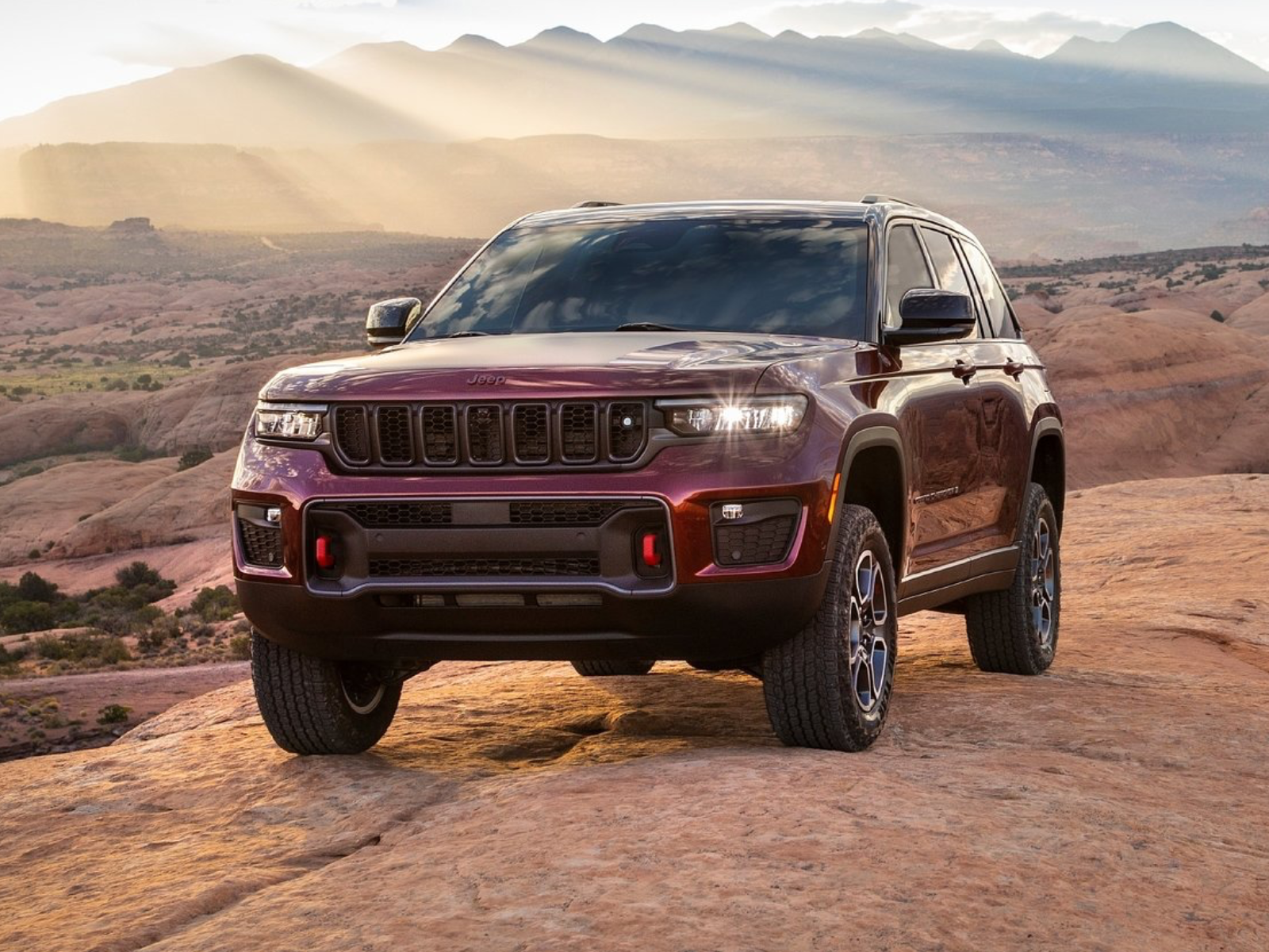 2022-jeep-grand-cherokee.png