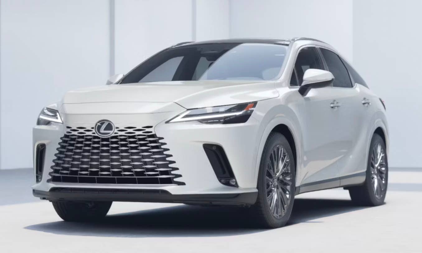 2026-lexus-rx-450h-luxury.jpg