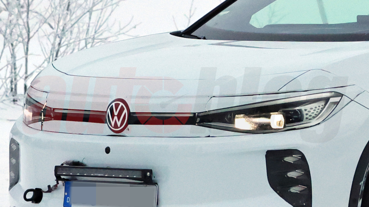 2027-volkswagen-id4-spy-shot.jpg
