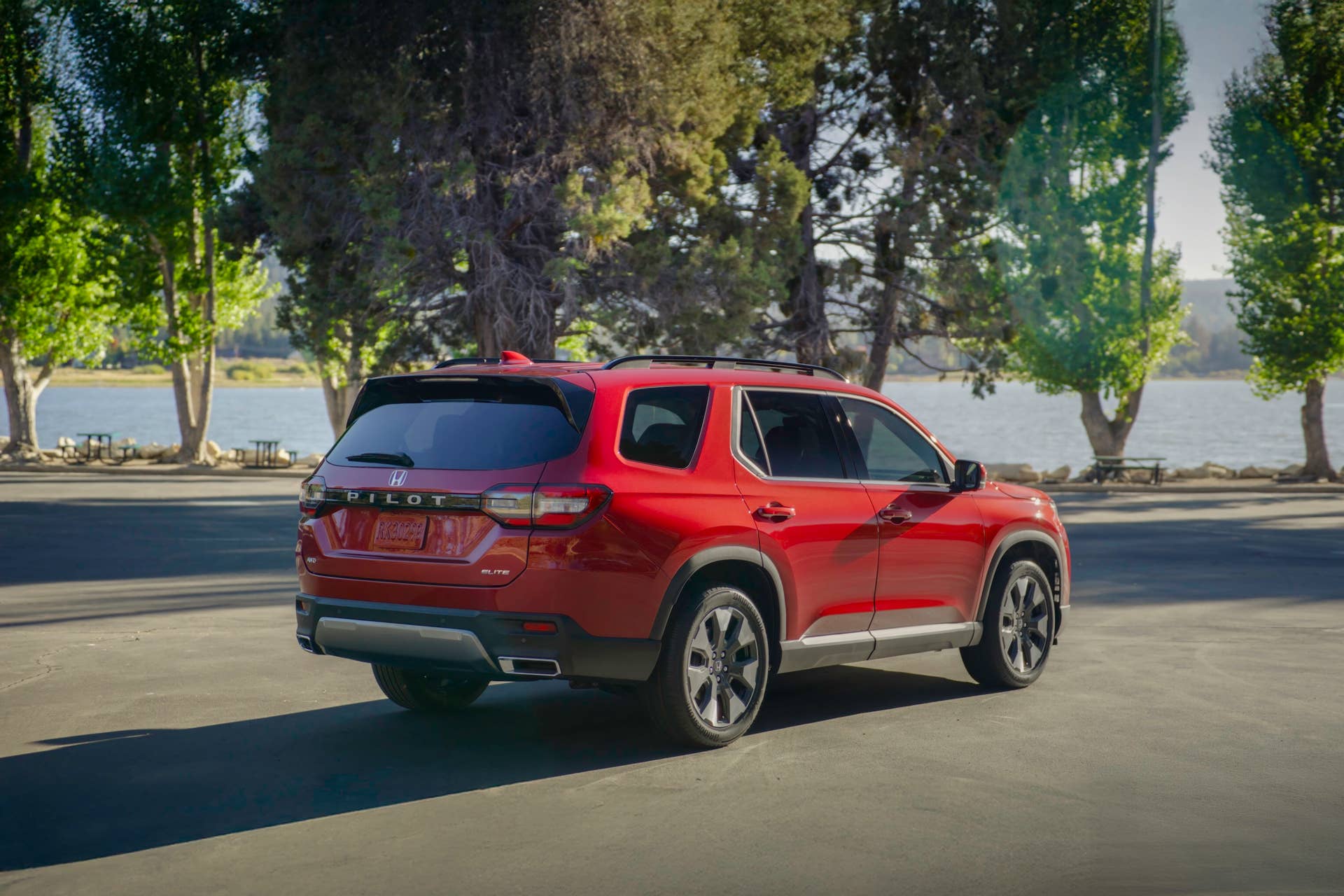 19-2026-honda-pilot-elite.jpg
