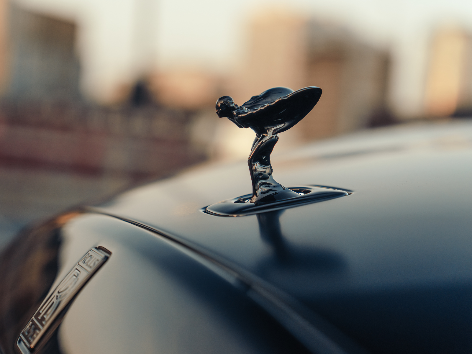 rolls-royce-black-badge-8.png