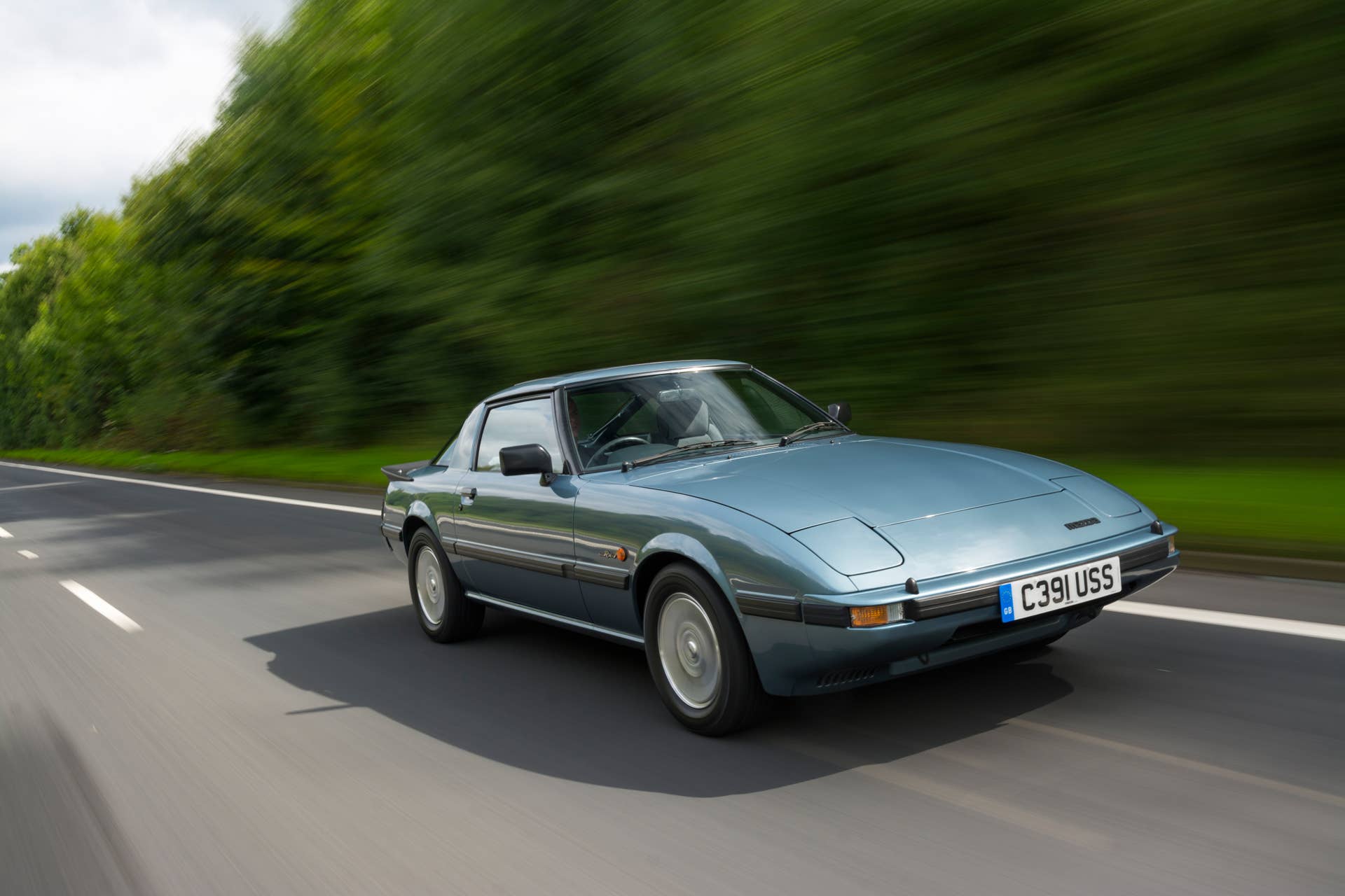 mazda-rx-7-action.jpg