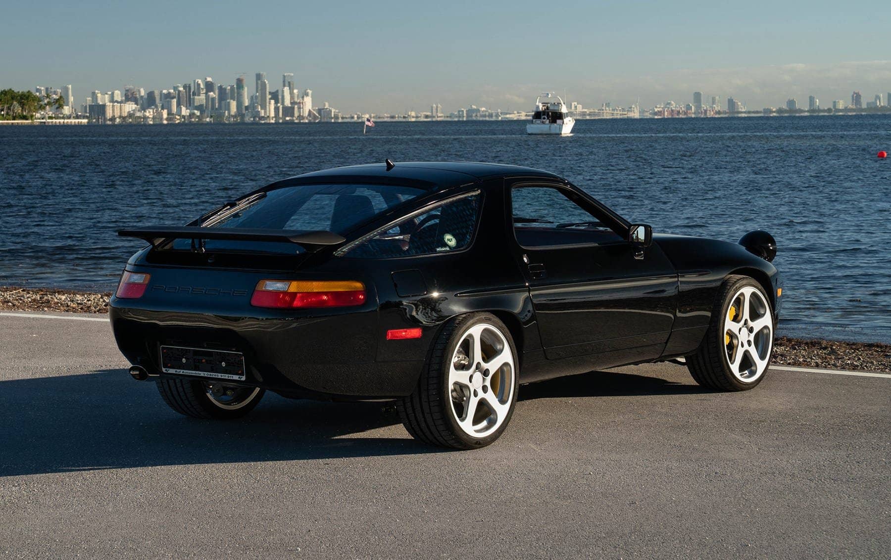 one-of-one-1989-ruf-928s-based-on-porsche-928.jpg