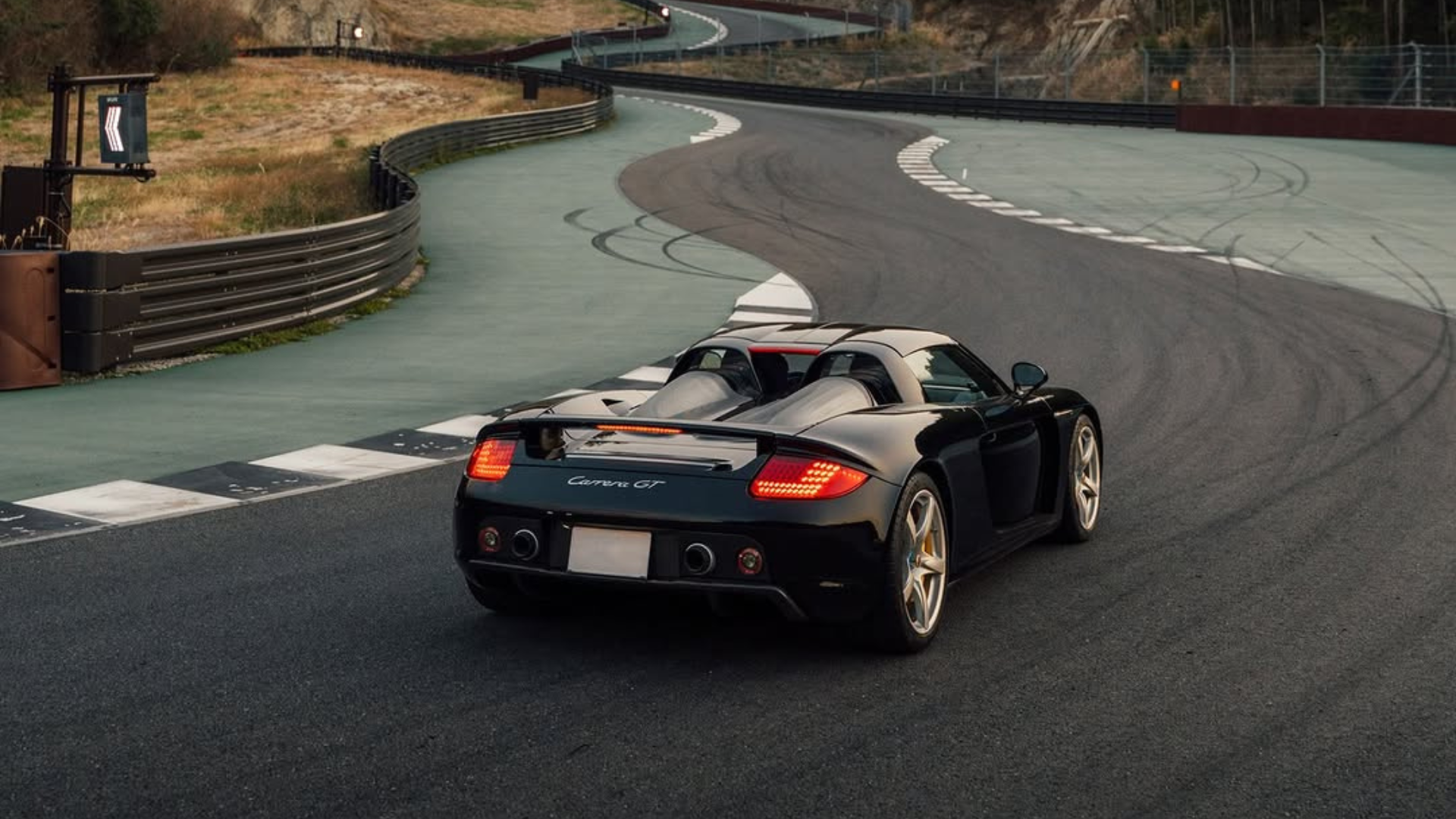 the-magarigawa-club-private-race-track1.png