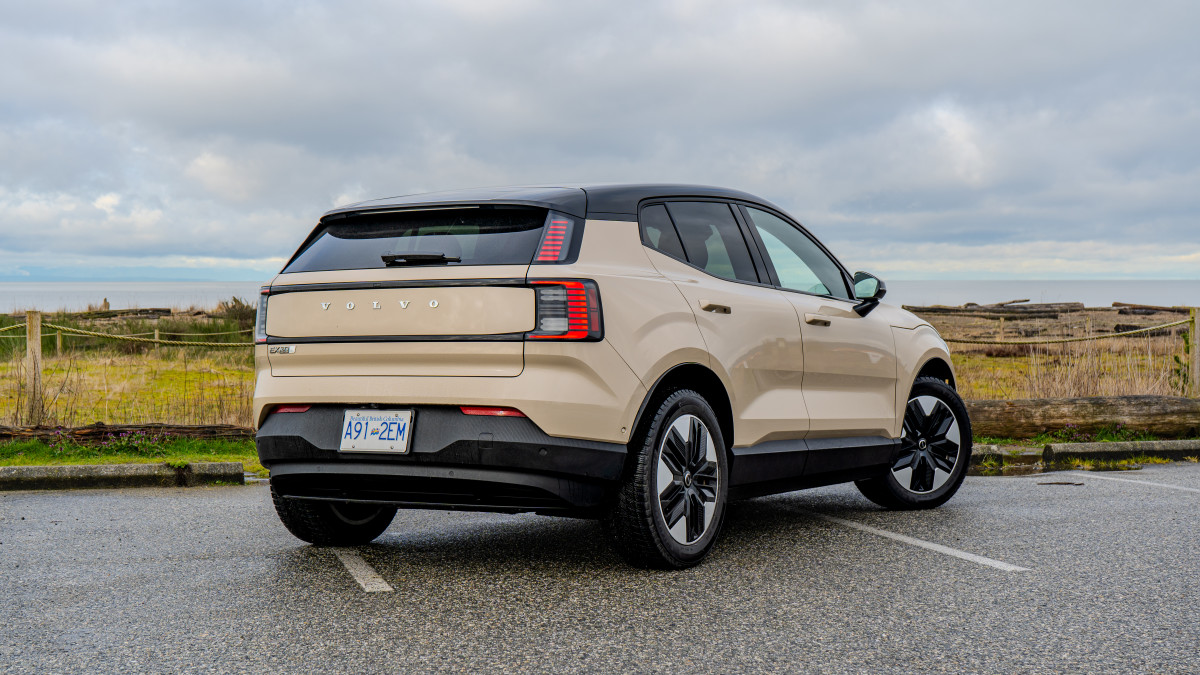 2026-volvo-ex30-7.jpg