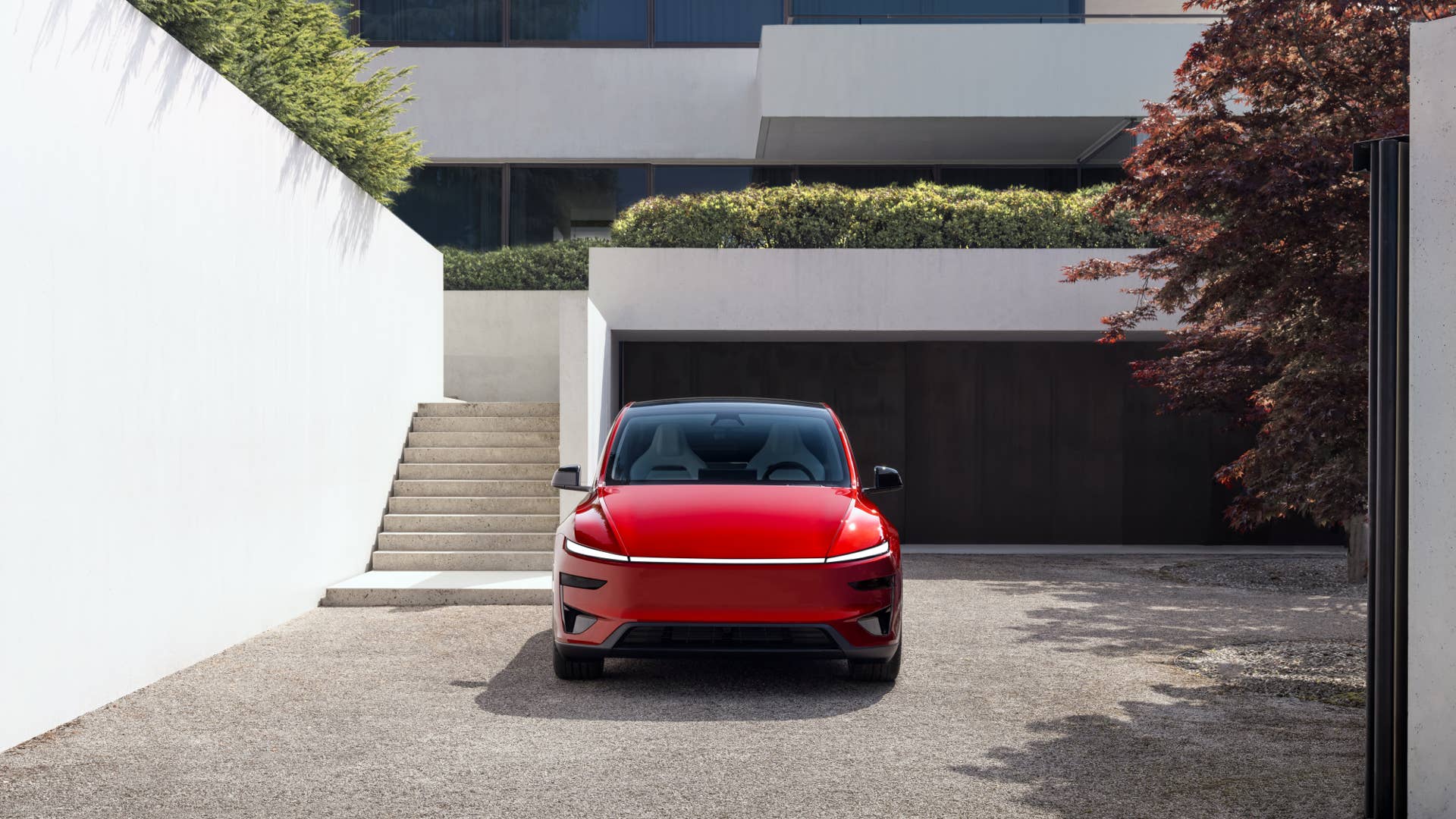 2026-tesla-model-y-performance.jpg