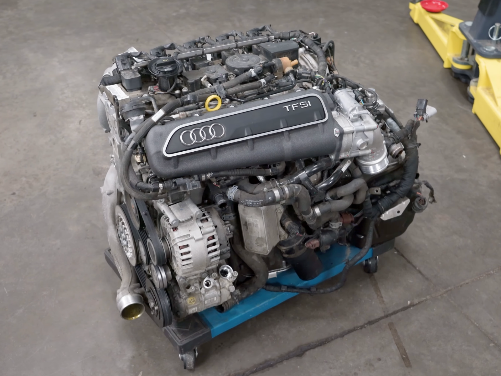 Teardown Reveals What 140K Miles Did to an Audi RS3 Engine - TheAutoExec