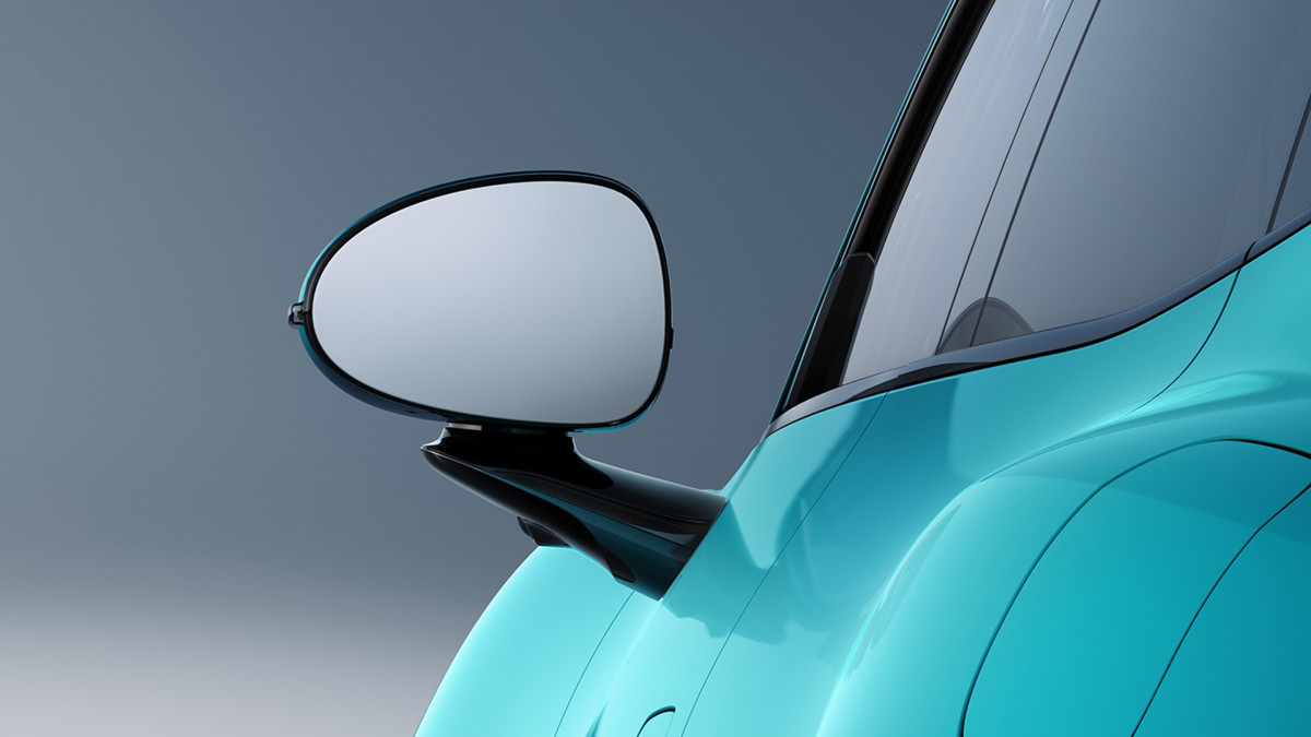 Xiaomi's Fatal Crash Exposes a Deadly Door Design Problem Hiding in Plain Sight