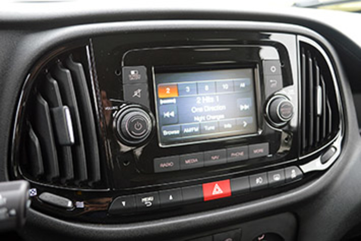 Stellantis Recalls 219,000 U.S. Vehicles Over Rear-View Camera Failure