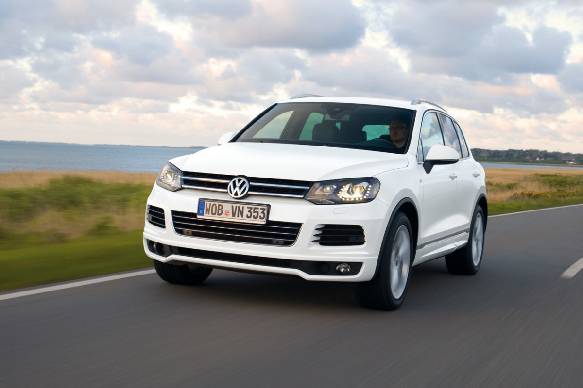 Volkswagen Retires Touareg After 24 Years — Tayron to Replace It