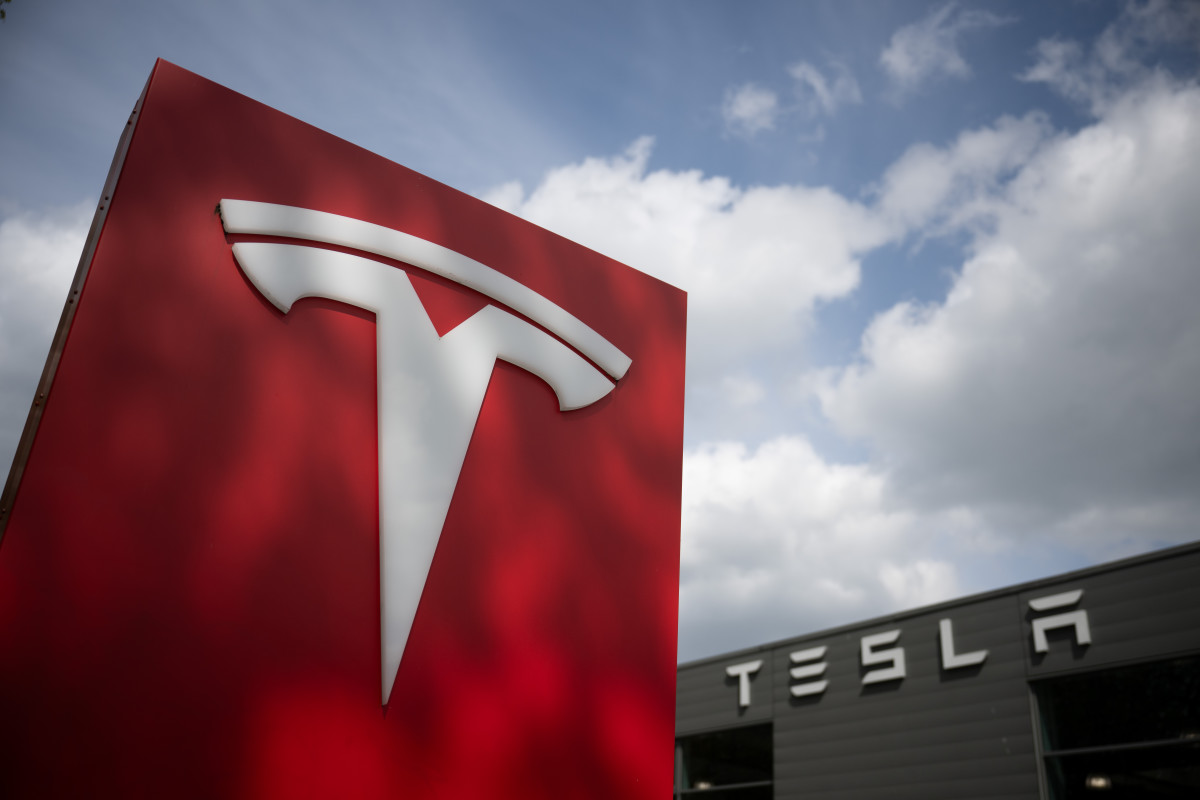 Tesla Just Learned a $183 Million Lesson in Latest Gamble-Gone-Wrong