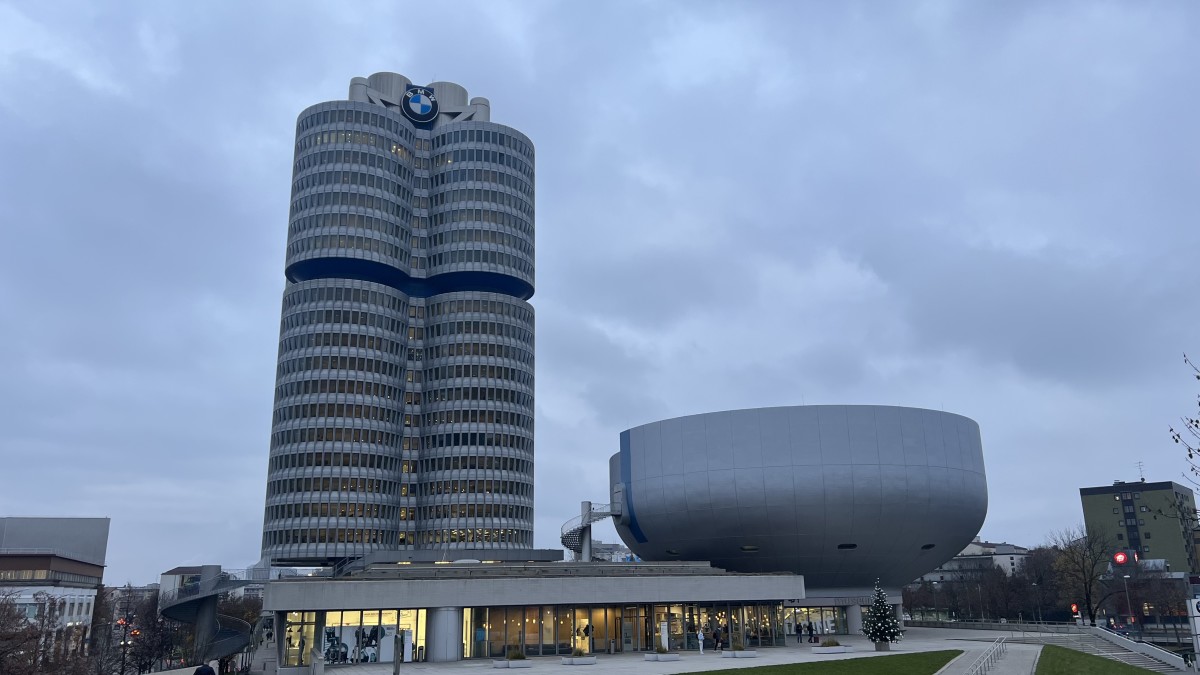BMW Just Invested $11 Million In New "Chemistry-Agnostic" Battery Technology