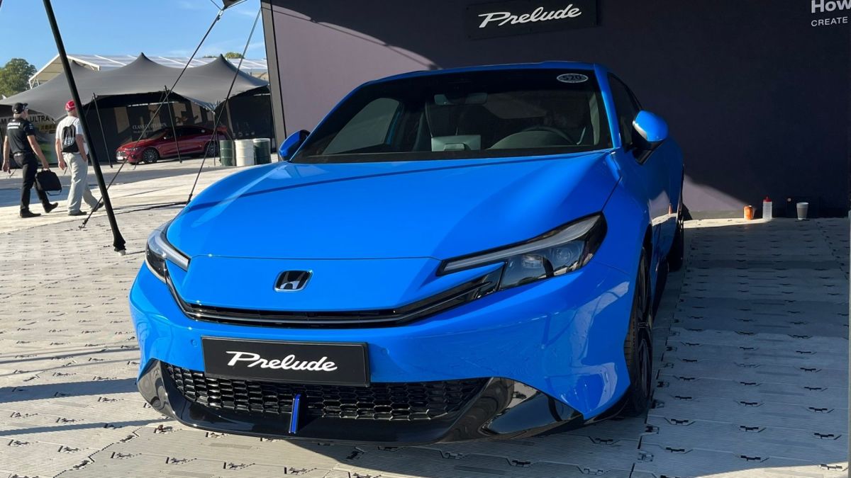 The New Honda Prelude Makes Goodwood Debut as a Sleek Hybrid Coupe