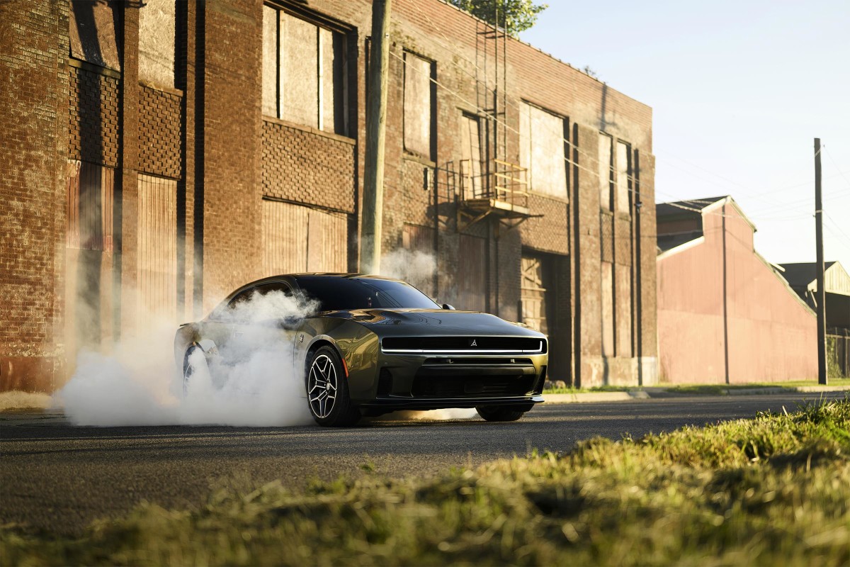 Dodge CEO Hints at Hemi V8 Return for the New Charger