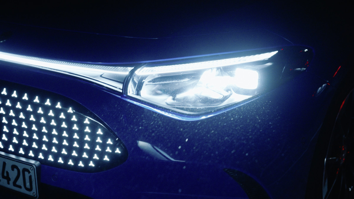 How Mercedes’ New Facility Pushes Headlight Technology Forward