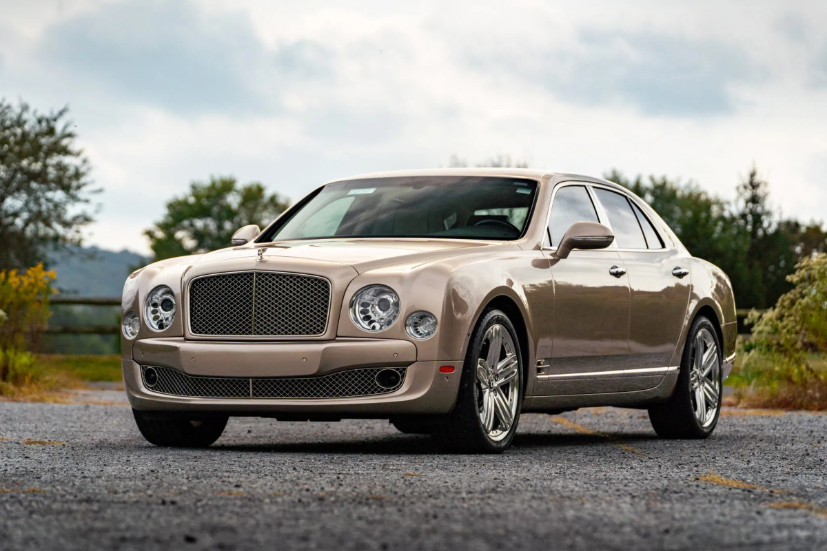 Mint 2012 Bentley Mulsanne For Sale With Just 25,000 Miles