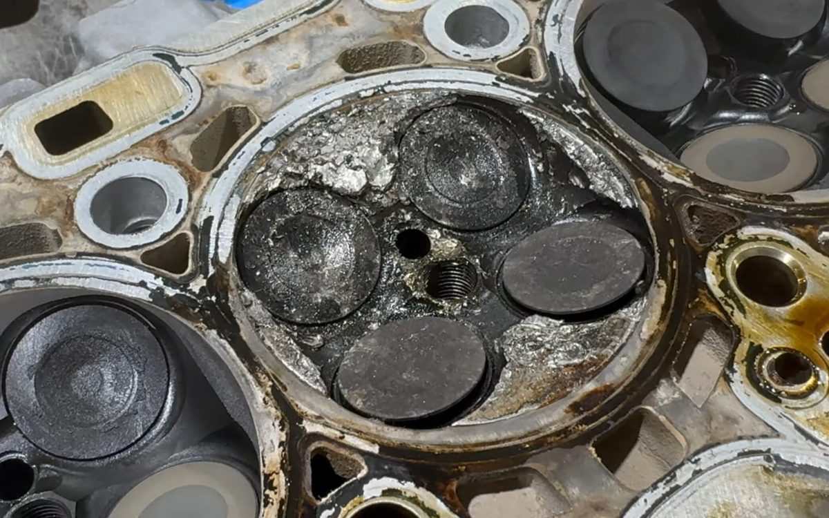 A Blown BMW B48 Engine Shows What Happens When You Don’t Check Your Oil