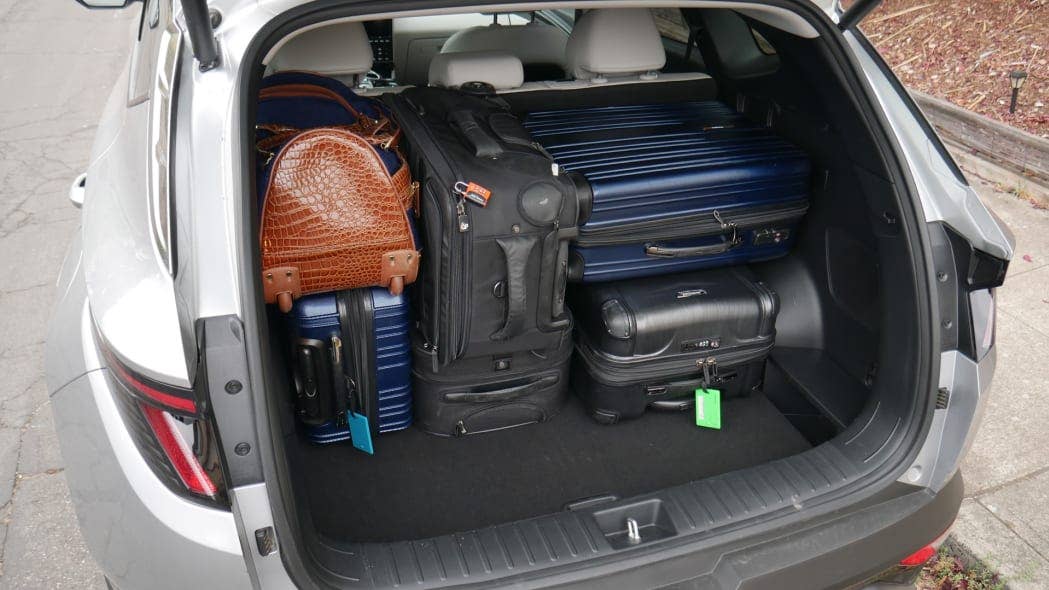 2022 Hyundai Tucson Luggage Test | How much cargo space? - Autoblog