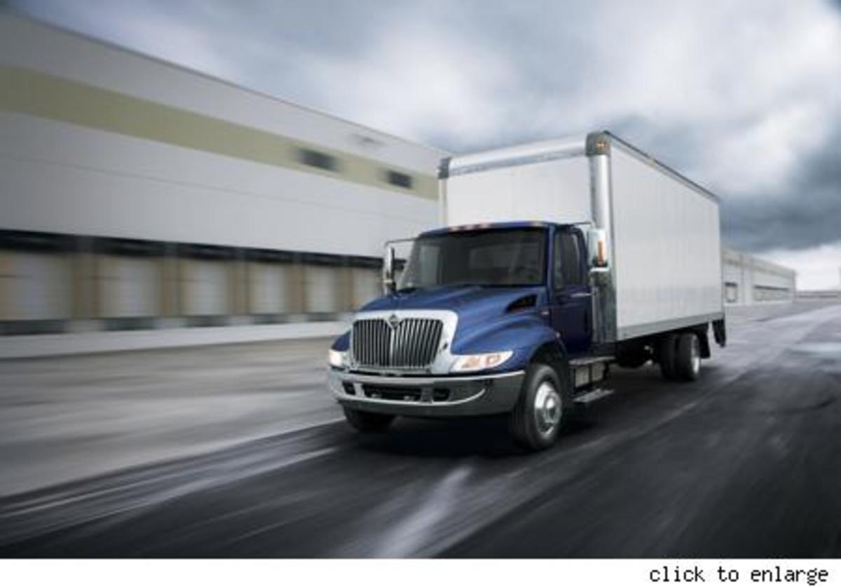 Navistar first company to enter line production of hybrid commercial