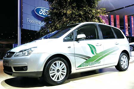 Europcar offers 20 percent discount on flexfuel rentals in Paris