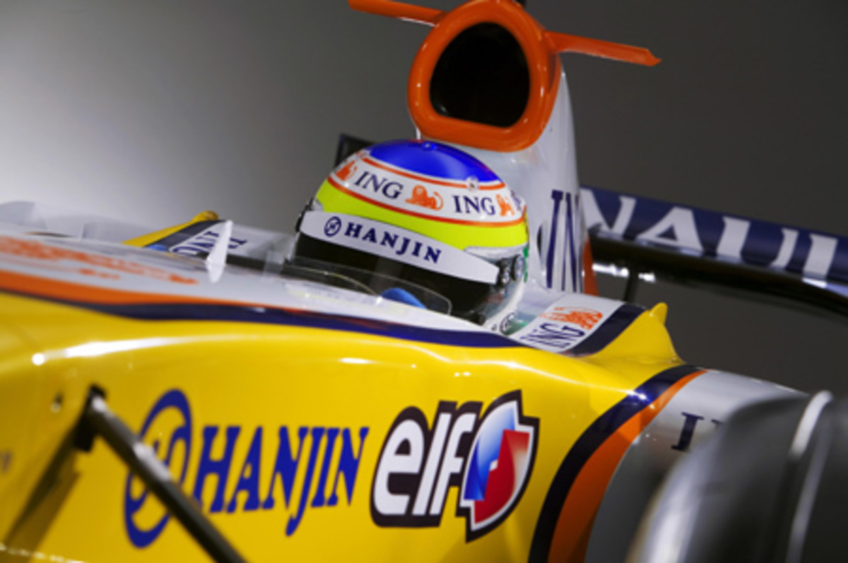 Revealed: ING Renault F1 R27 and new title sponsor ING Group  
