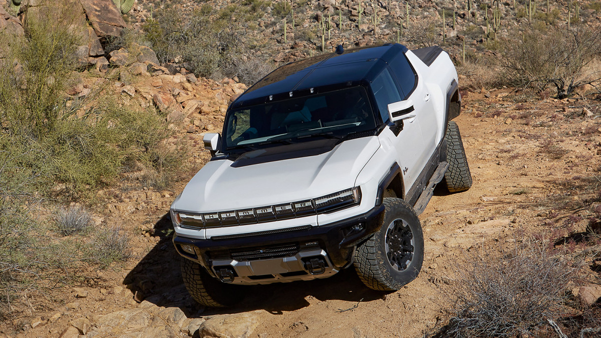 2022 GMC Hummer EV Drivers Notes We can t stop talking about Crab Walk Autoblog