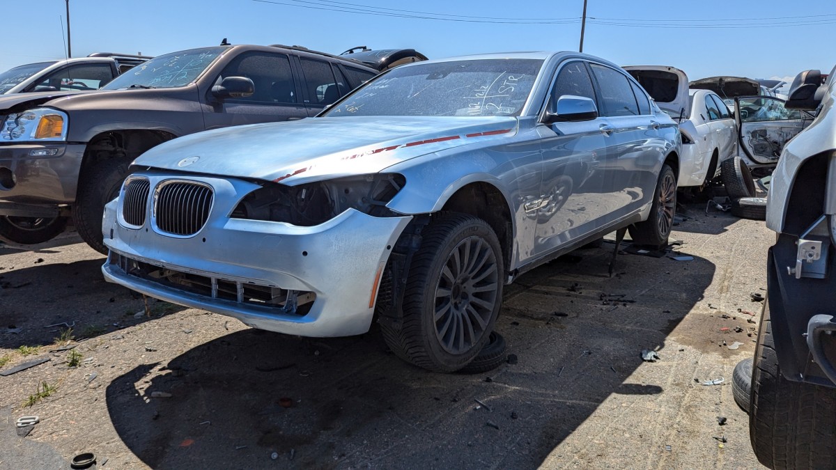 Junkyard Gem: 2012 BMW ActiveHybrid 750Li - Autoblog
