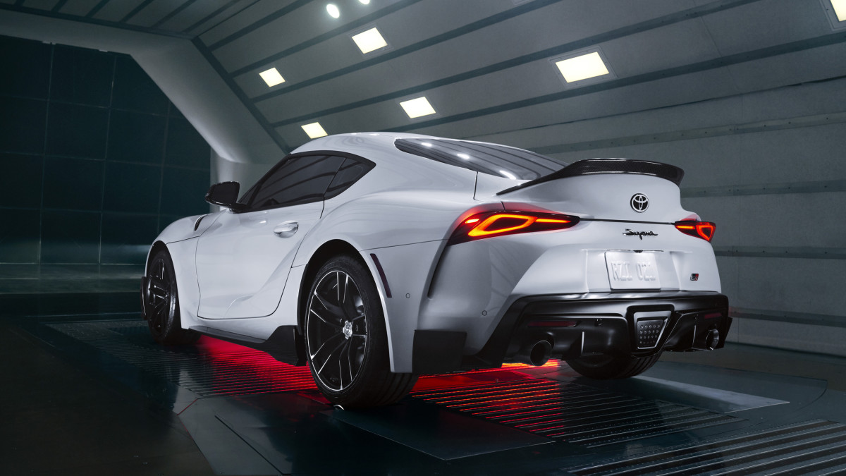 Toyota Supra manual gearbox rumor 'confirmed' Autoblog Car News