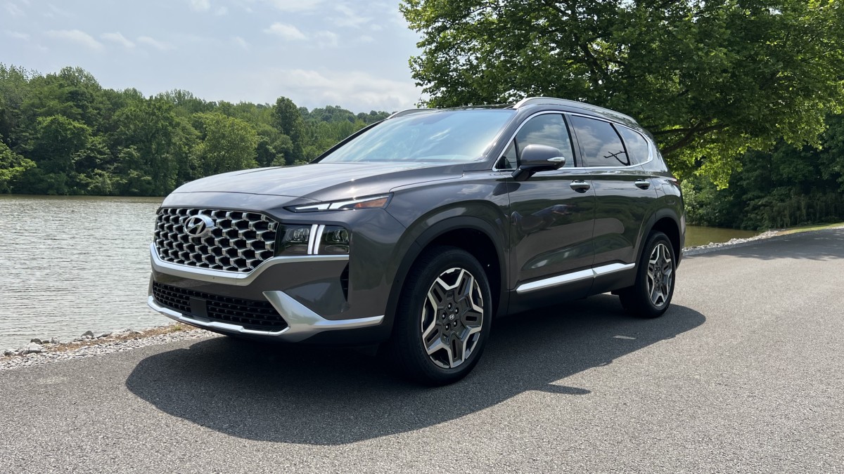 Hyundai santa fe phev review discount