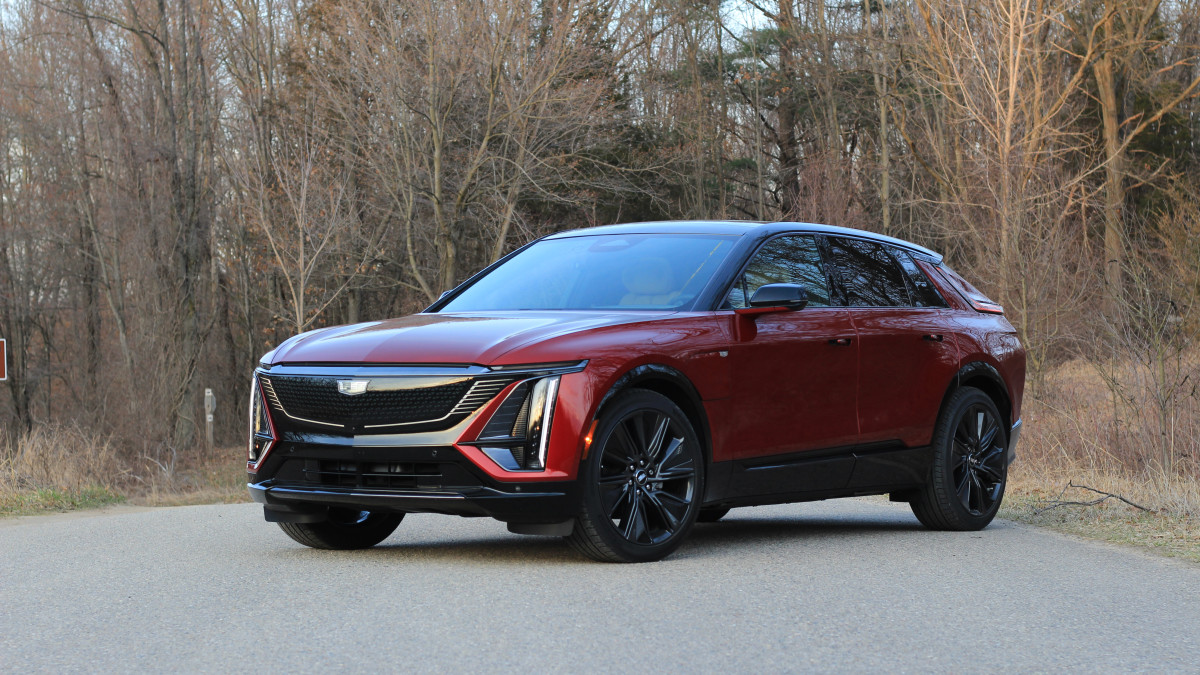 2024 Cadillac Lyriq Sport AWD Road Test Oldschool drive with new