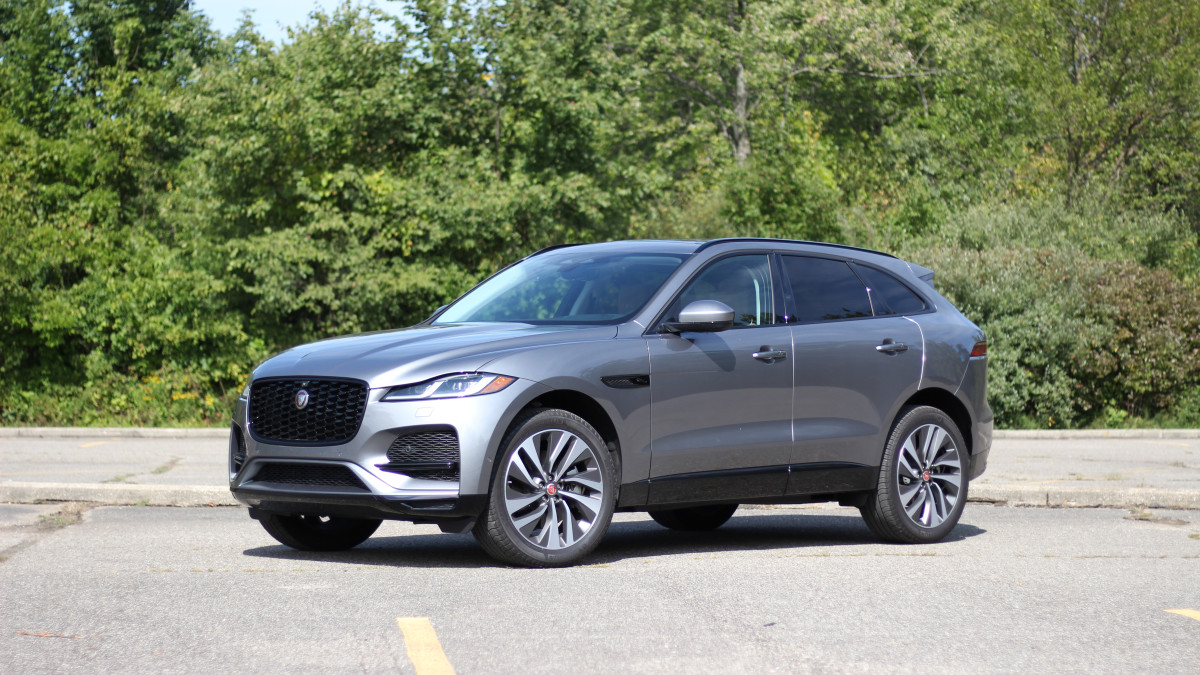 2022 Jaguar F Pace Review Brings some flash to a subdued segment Autoblog