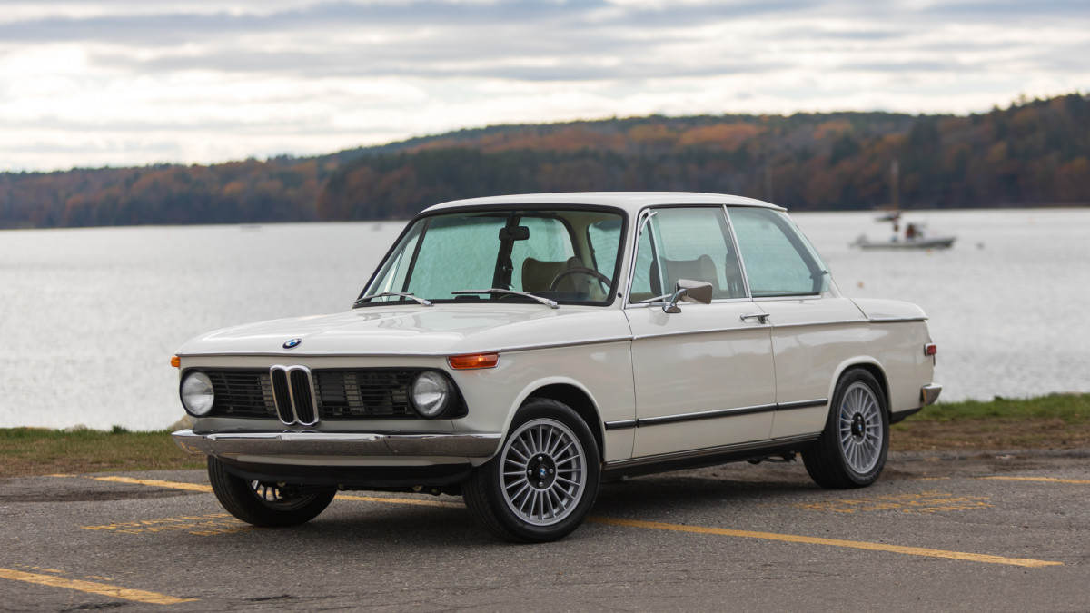 Bmw 2002 electric discount