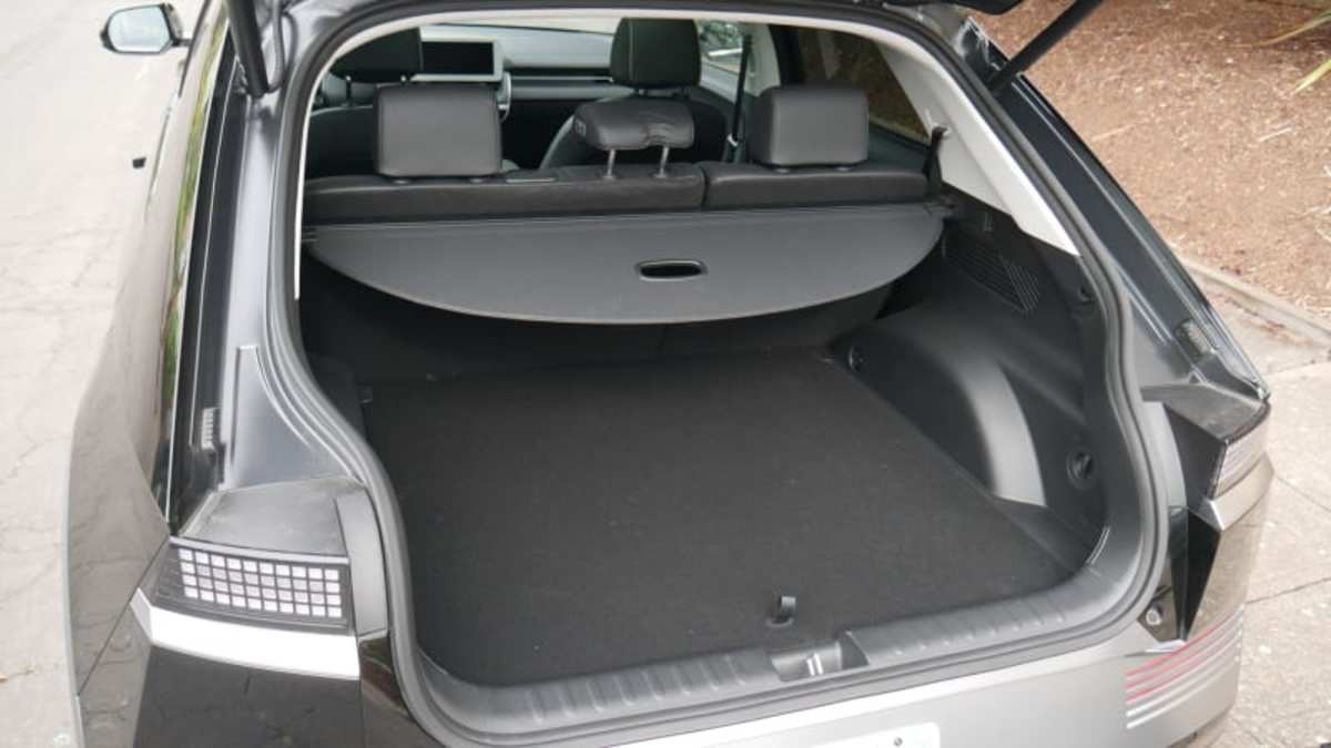 Hyundai Ioniq 5 Luggage Test: How much cargo space? - Autoblog