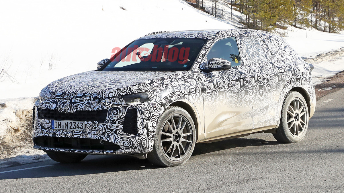 Audi Q5 spy photos show next generation's big design changes Autoblog