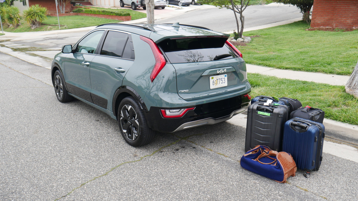 Kia Niro Luggage Test: How much cargo space? - Autoblog