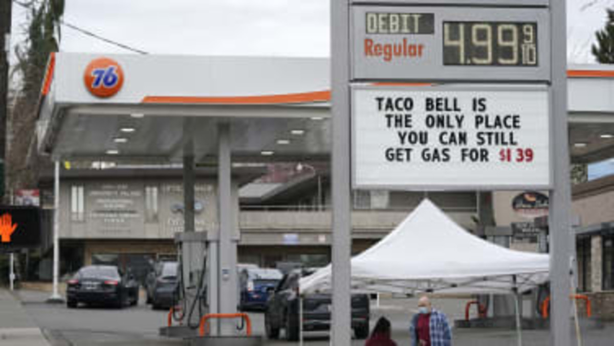 Gas stations sue a rival station for selling gas too cheap Autoblog