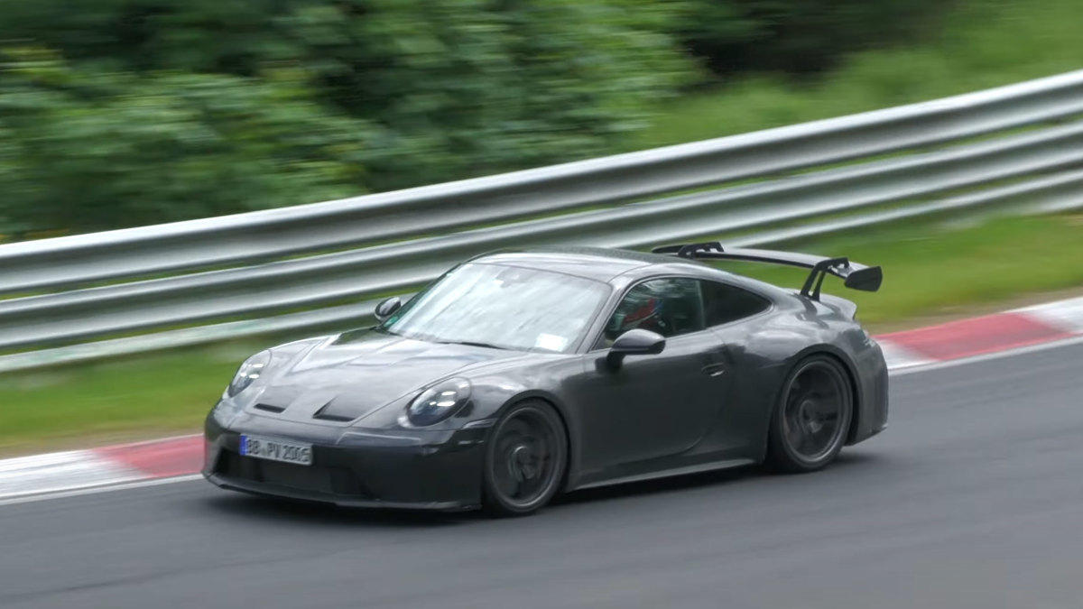 2024 Porsche 911 GT3 gone byebye, updated 2025 GT3 caught testing