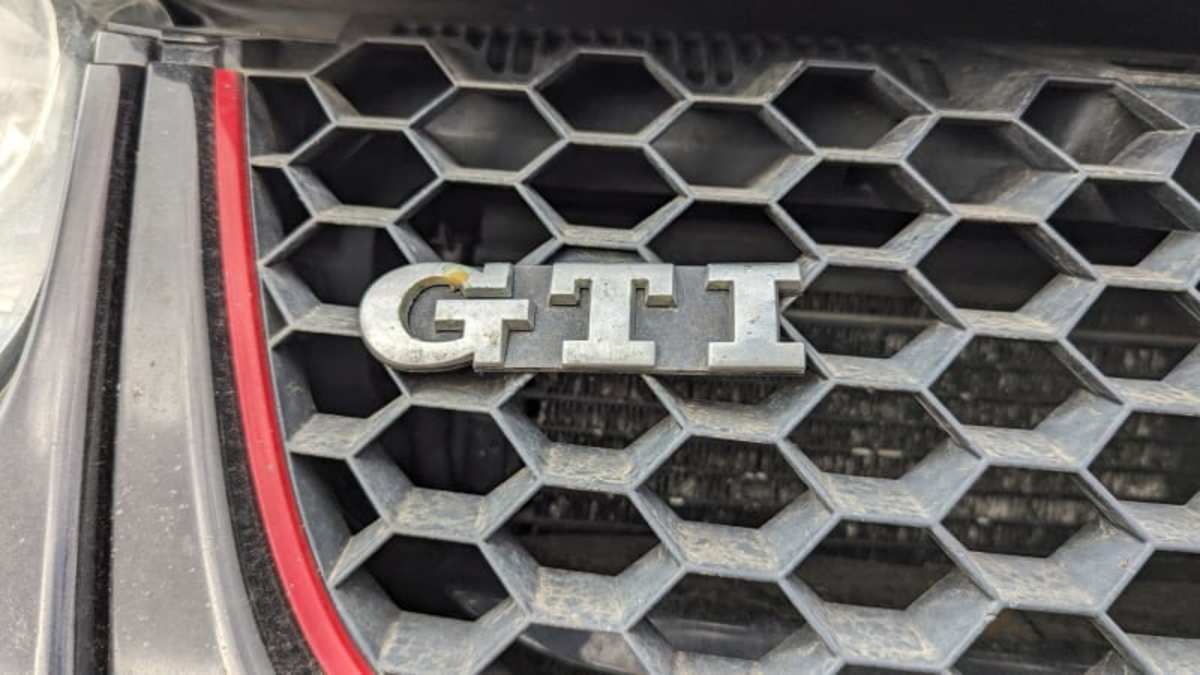 Junkyard Gem 2006 Volkswagen GTI Autoblog Car News, Reviews and