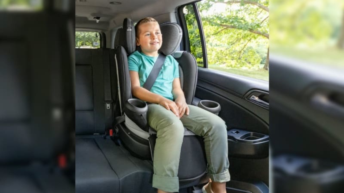 20 Black Friday deals on car seats convertible car seats and booster seats from Walmart Autoblog Car News Reviews and Buying Guides