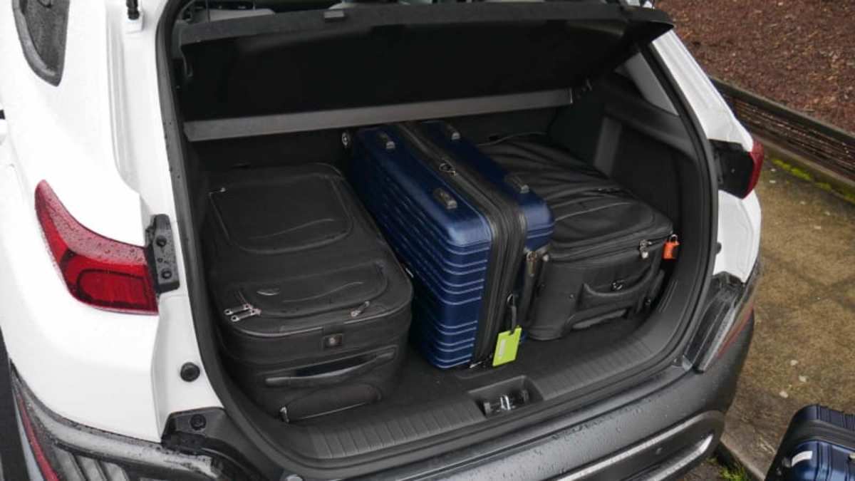 Hyundai Kona Luggage Test (20172023) How much cargo space? Autoblog