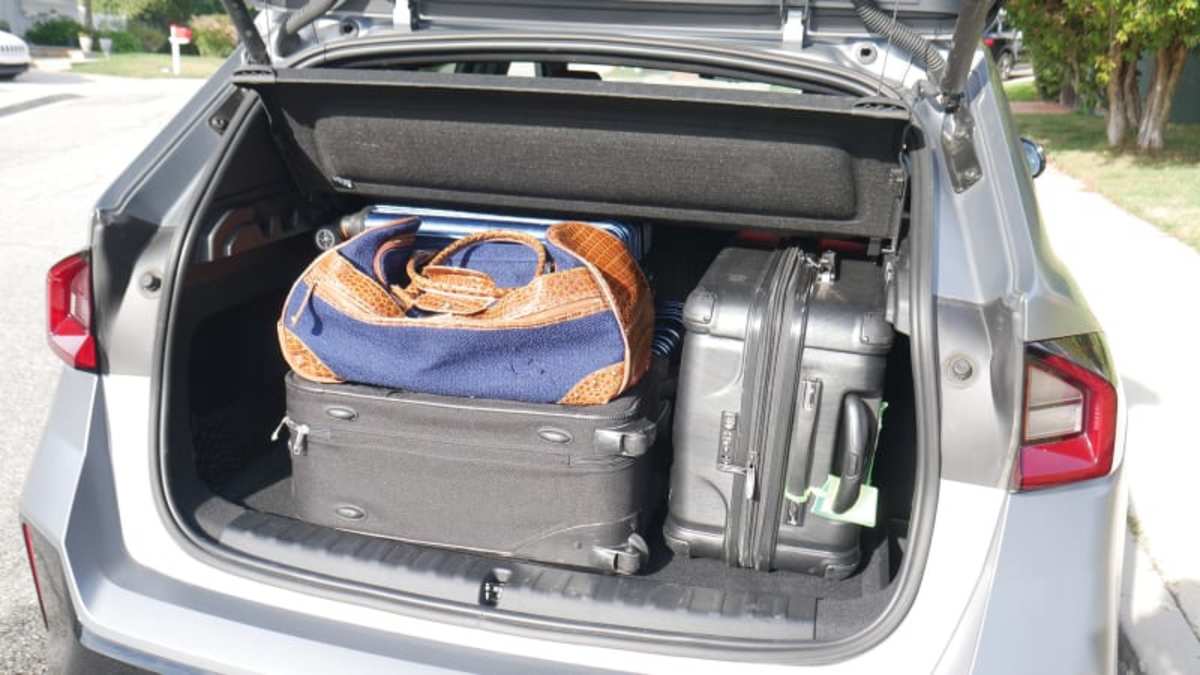 BMW X1 Luggage Test: How much fits in the cargo area? - Autoblog
