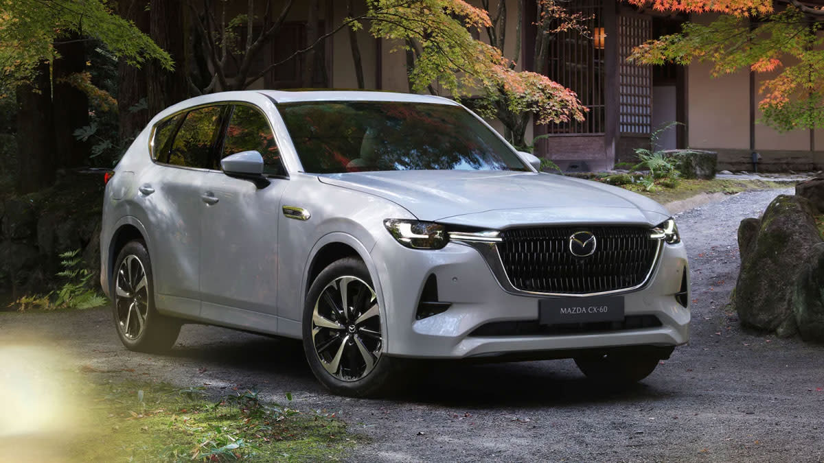 2025 Mazda CX-70 debuts January 30 - Autoblog: Car News, Reviews and Buying  Guides