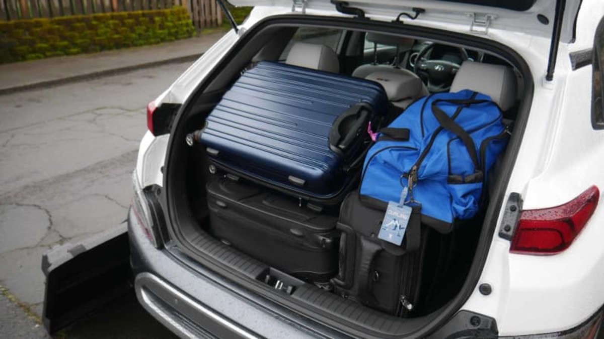 Hyundai Kona Luggage Test: How much cargo space? - Autoblog