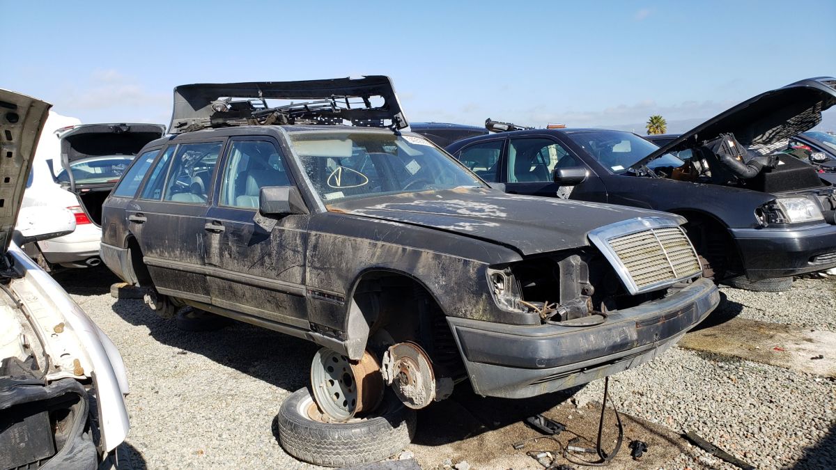 Junkyard Gem 1989 Mercedes Benz 300 TE Autoblog