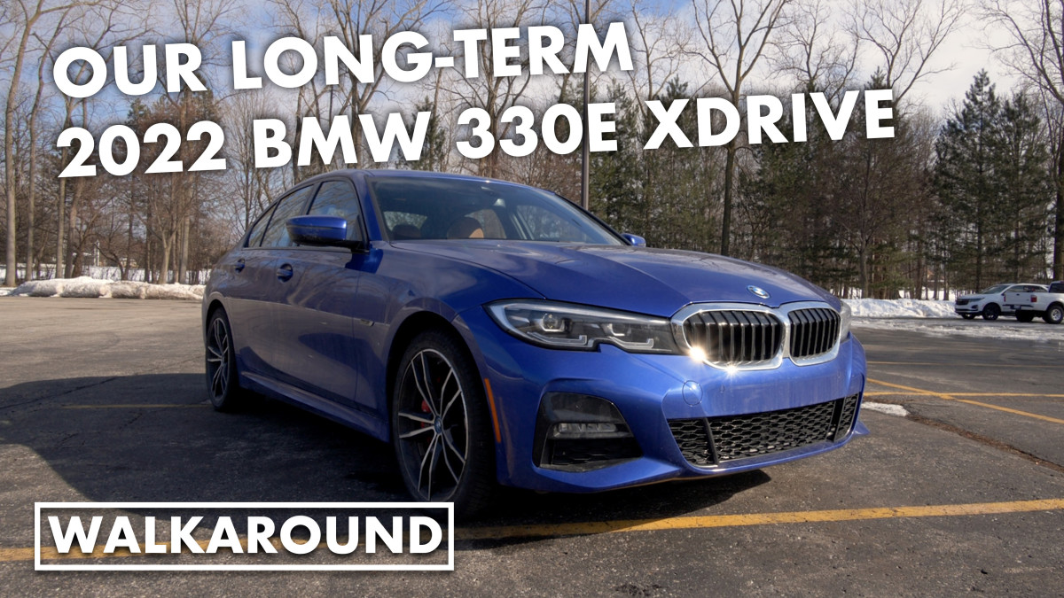 2022 BMW 330e xDrive Video Review: Sporty, thirsty and a commentary on ...